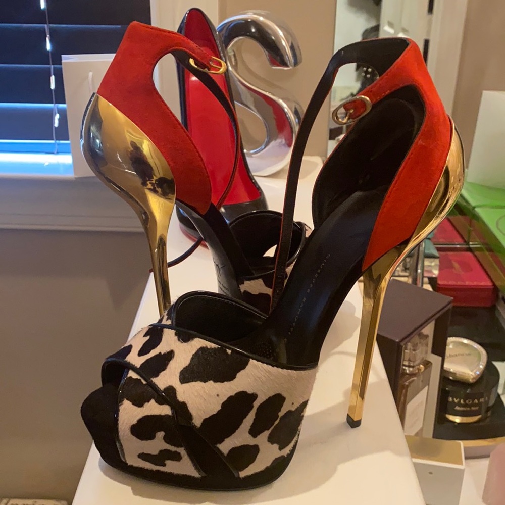 Size 38 1/2 Giuseppe Zanotti Design heels